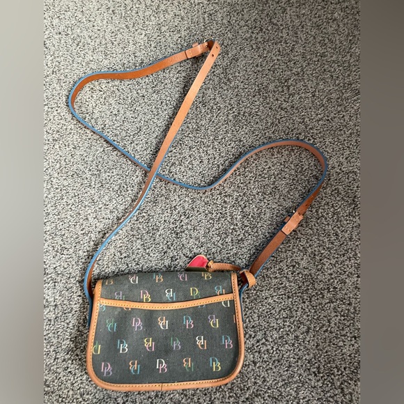 Vintage Dooney & Bourke Monogram Purse - Picture 4 of 5